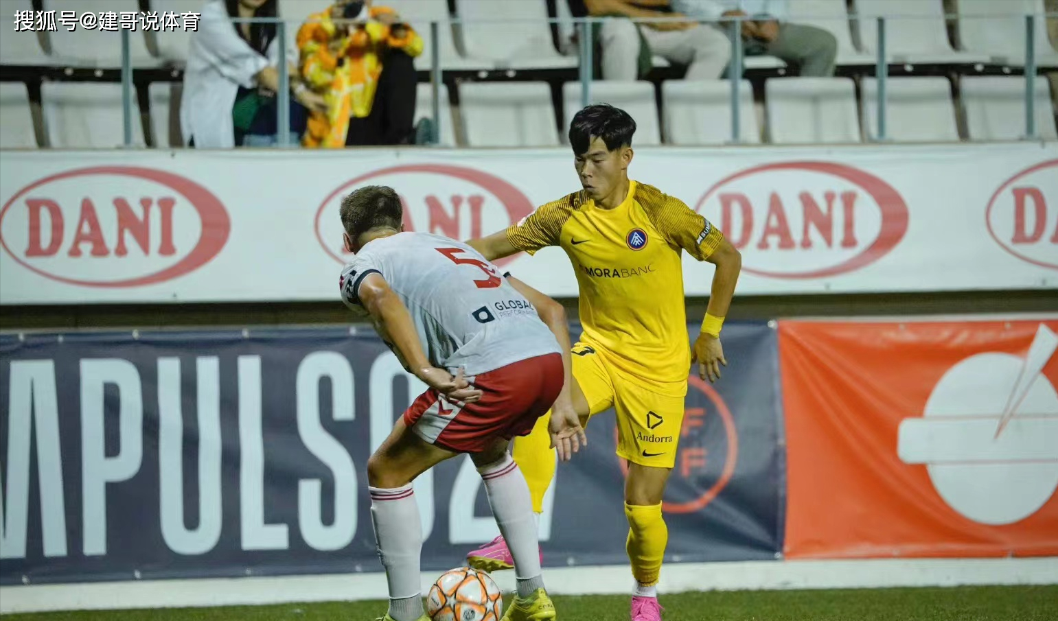 包含安道尔球队惨败，亚冠联赛激情澎湃的词条