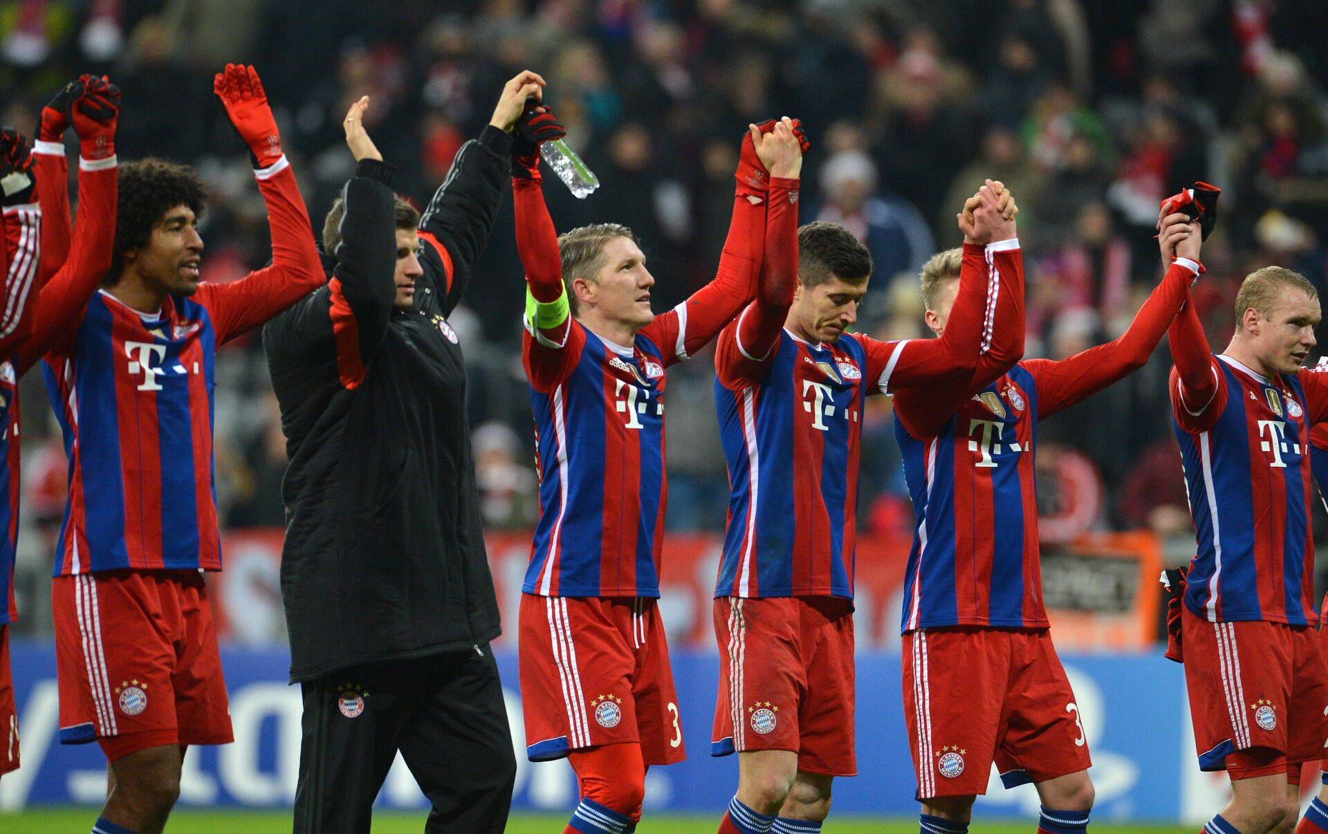 包含门兴格拉德巴赫力挫对手，喜迎胜利的词条