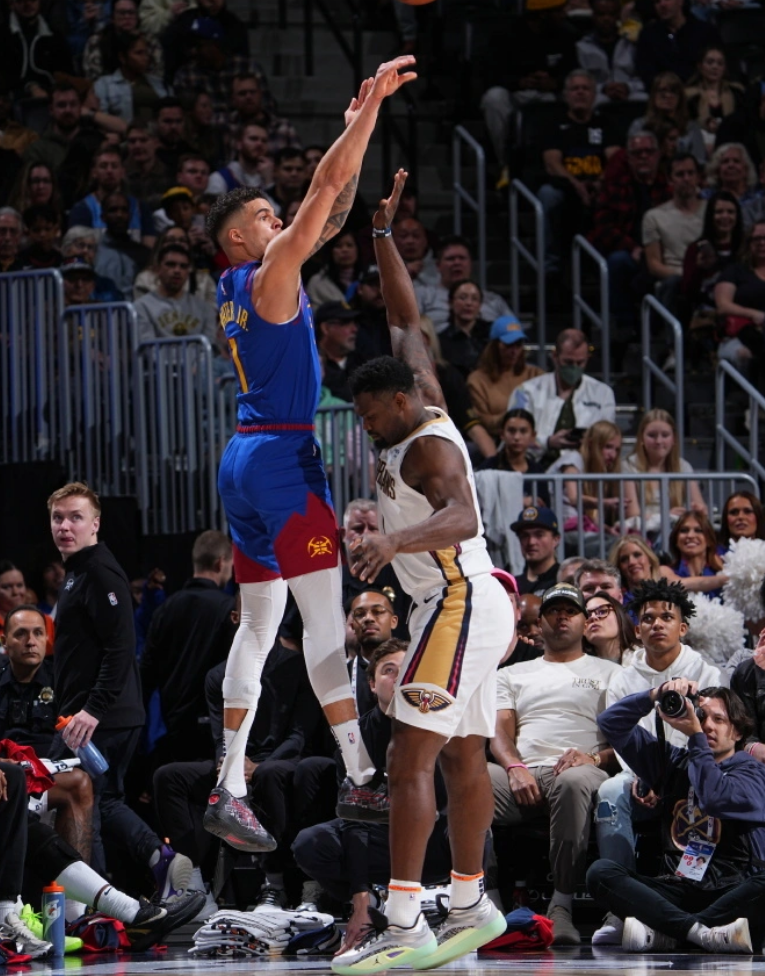 篮网完胜掘金,詹姆斯状态火热的简单介绍 篮网完胜掘金,詹姆斯状态火热的简单介绍