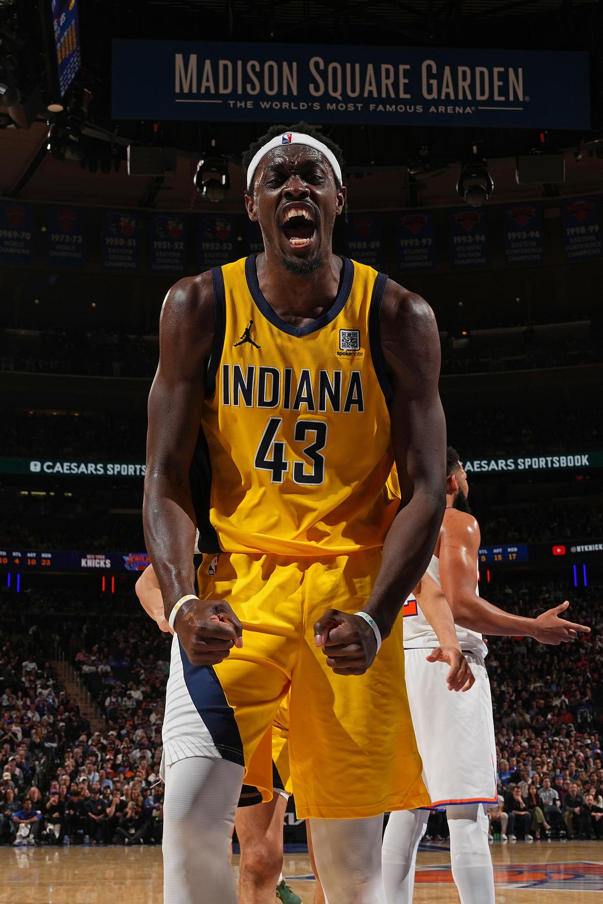 青岛队碾压四川队，西亚卡姆统治全场的简单介绍