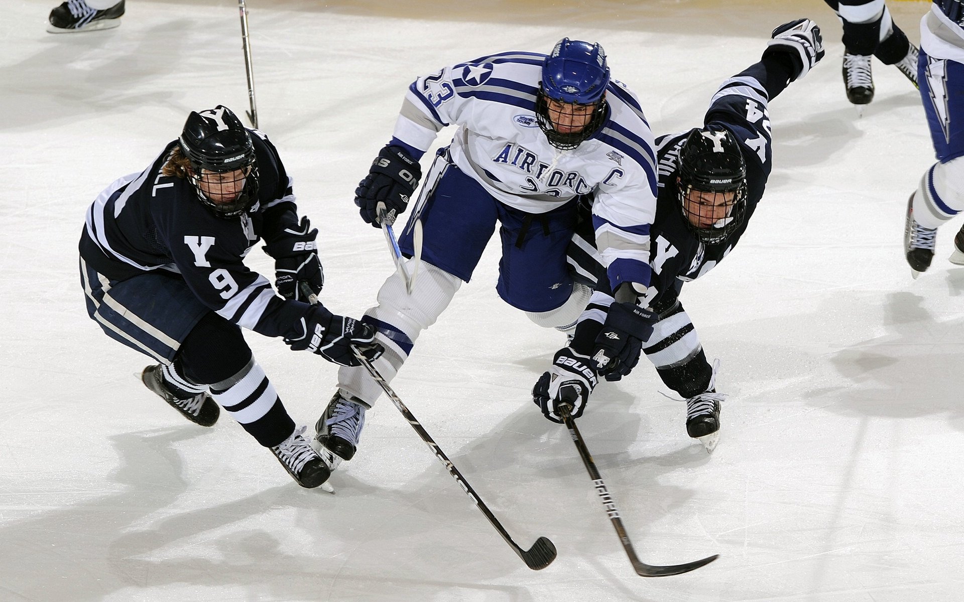 巴黎对阵摩纳哥，帕尔默关键节点连续得分，改写比赛走向的瞬间